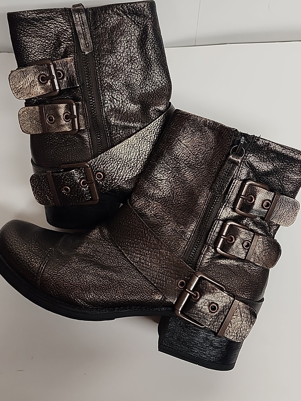 Kenneth Cole Reaction Metallic Bronze Buckle Ankle Boots Size 8.5 Moto Biker - Picture 8 of 13